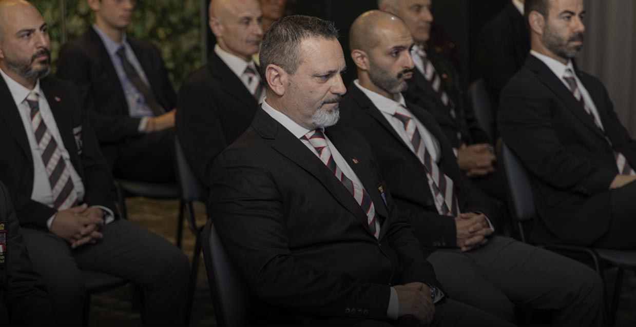 OFFICIAL PRESS & COMMUNICATION